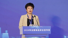 北京華天飲食控股集團有限公司副總經(jīng)理、食品安全總監(jiān) 張紫薇 李凡攝_副本.jpg